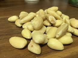 blanching almonds