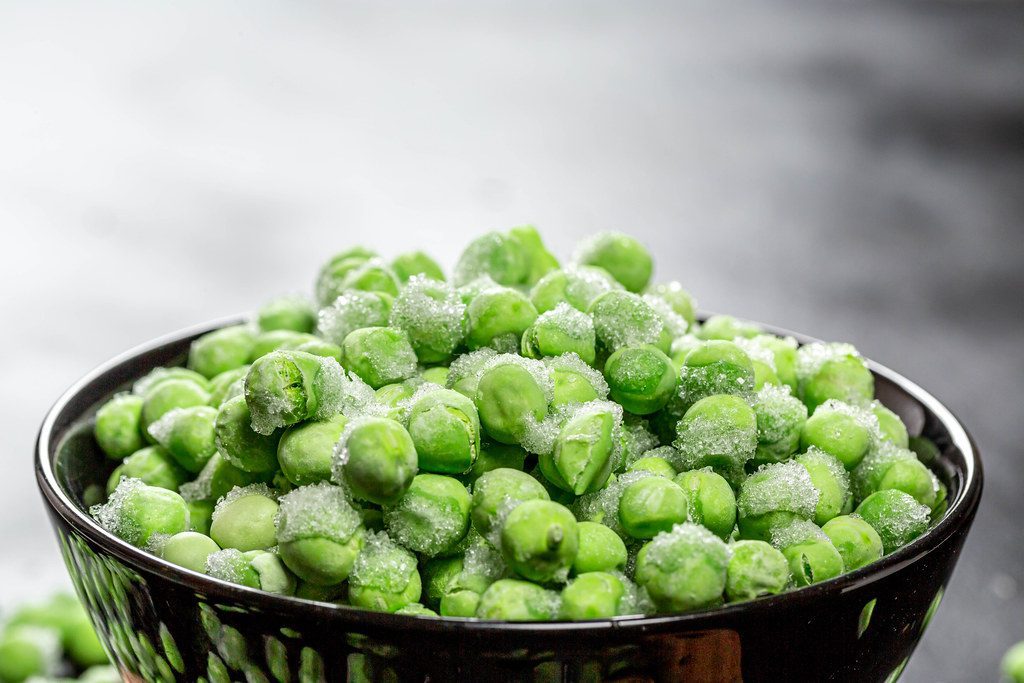 can dogs eat frozen peas
