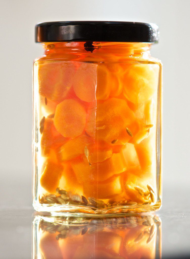 How to Make Pickled Carrots