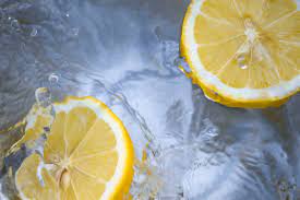 how lemon water benefits you