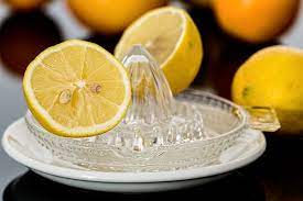 juicing lemons without a juicer