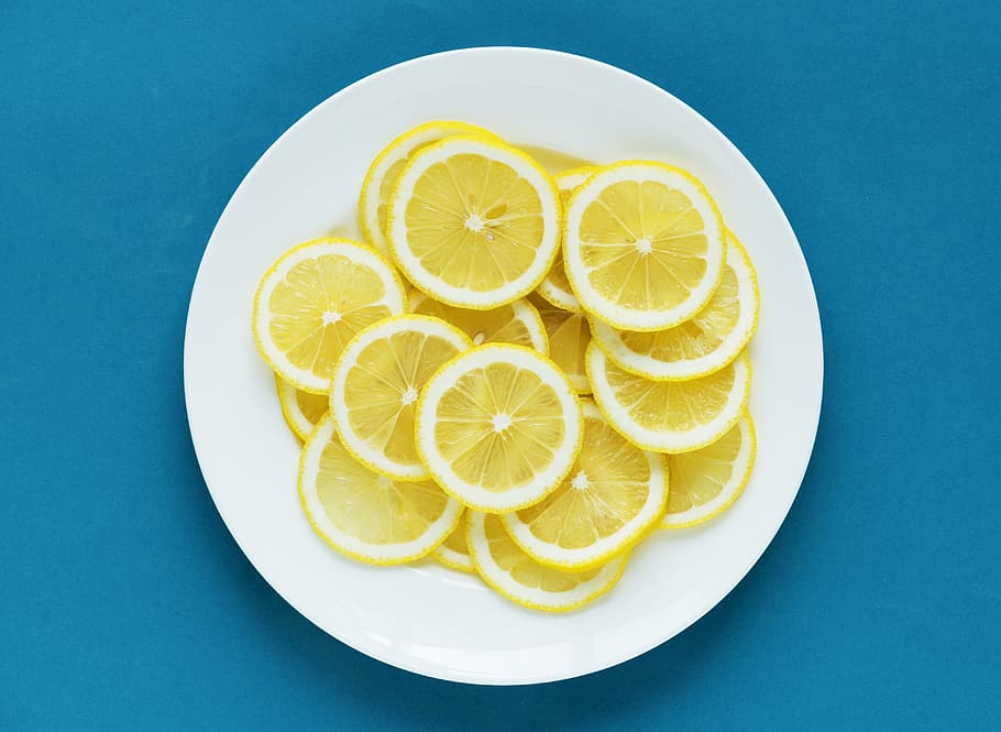 lemons for sore throat
