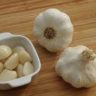 can garlic cause stomach pain