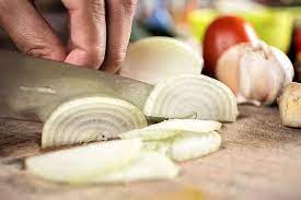 how to cut onions
